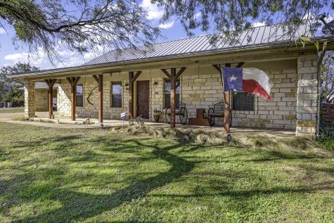 2702 Sky Harbour Drive Granbury TX 76049