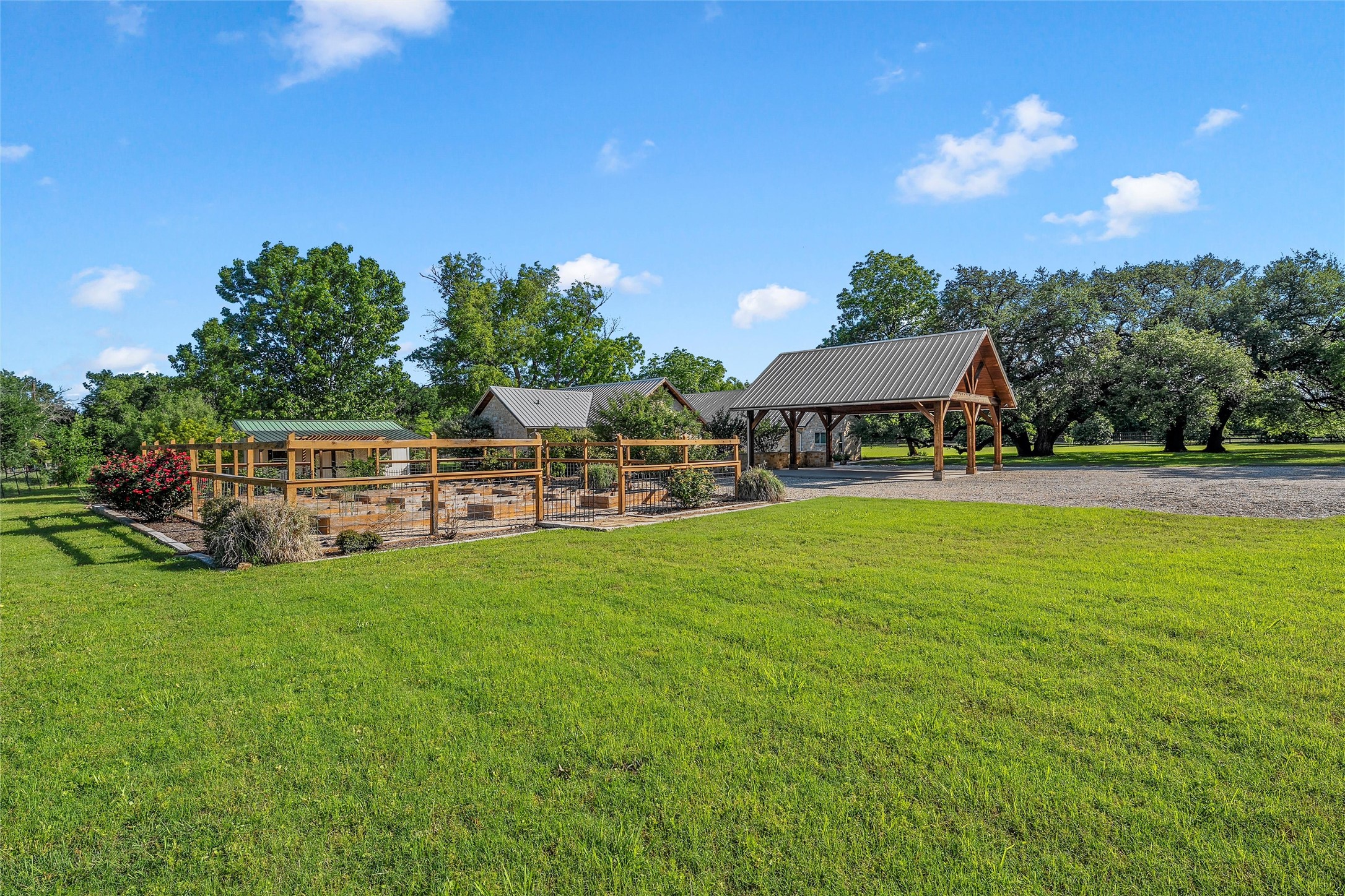 423 Rogers Hill Spur Waco TX 76705