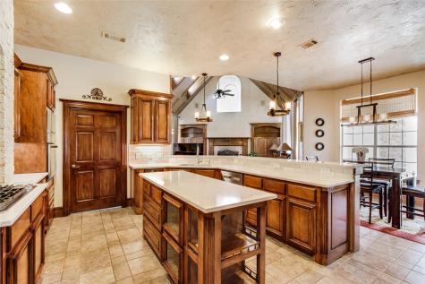 2802 Woodlake Court Highland Village TX 75077