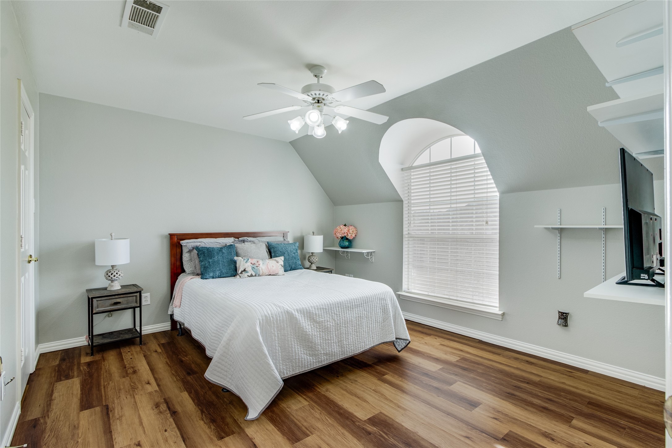 2802 Woodlake Court Highland Village TX 75077