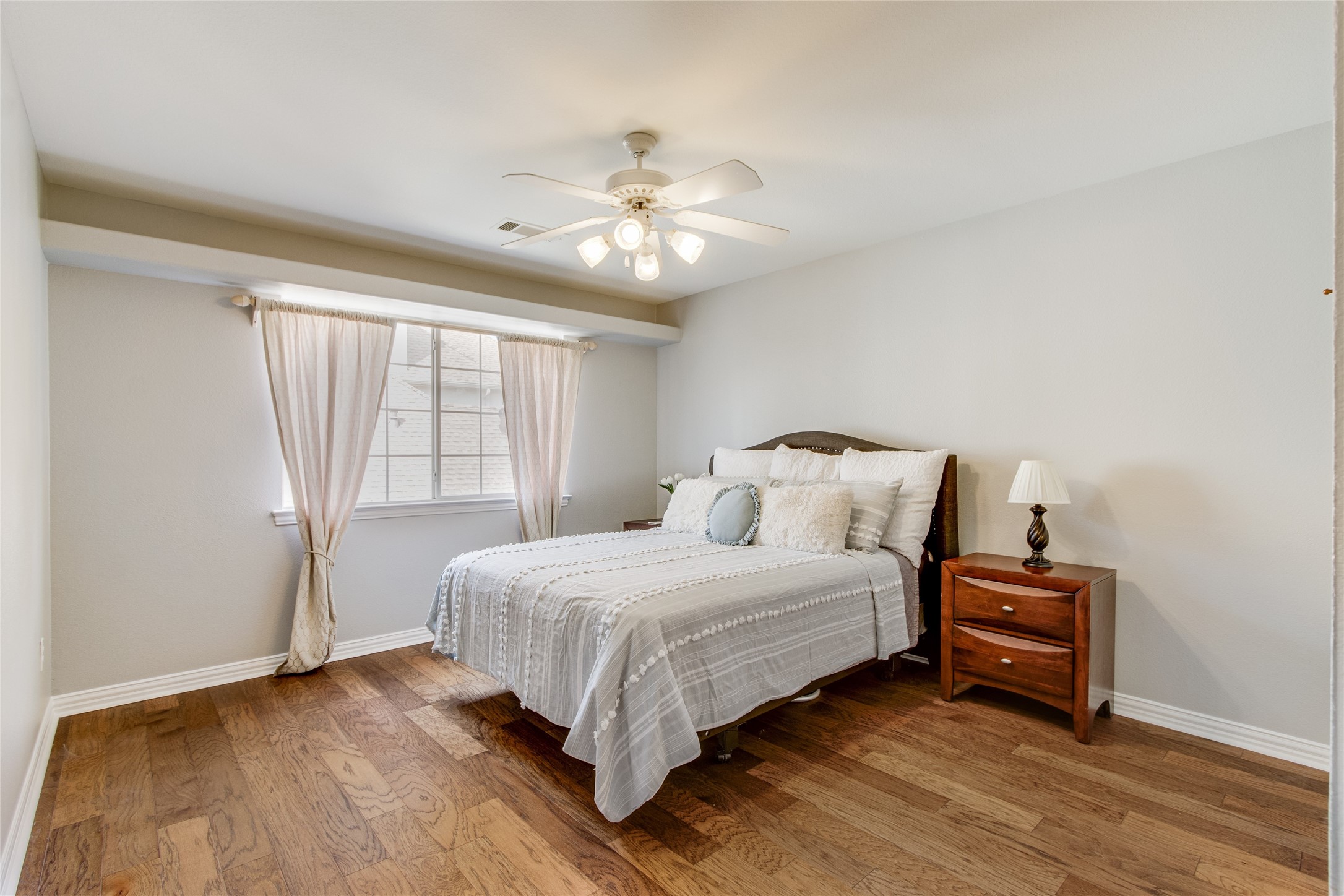 2802 Woodlake Court Highland Village TX 75077