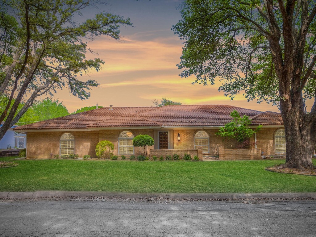 4436 Cartagena Drive Fort Worth TX 76133