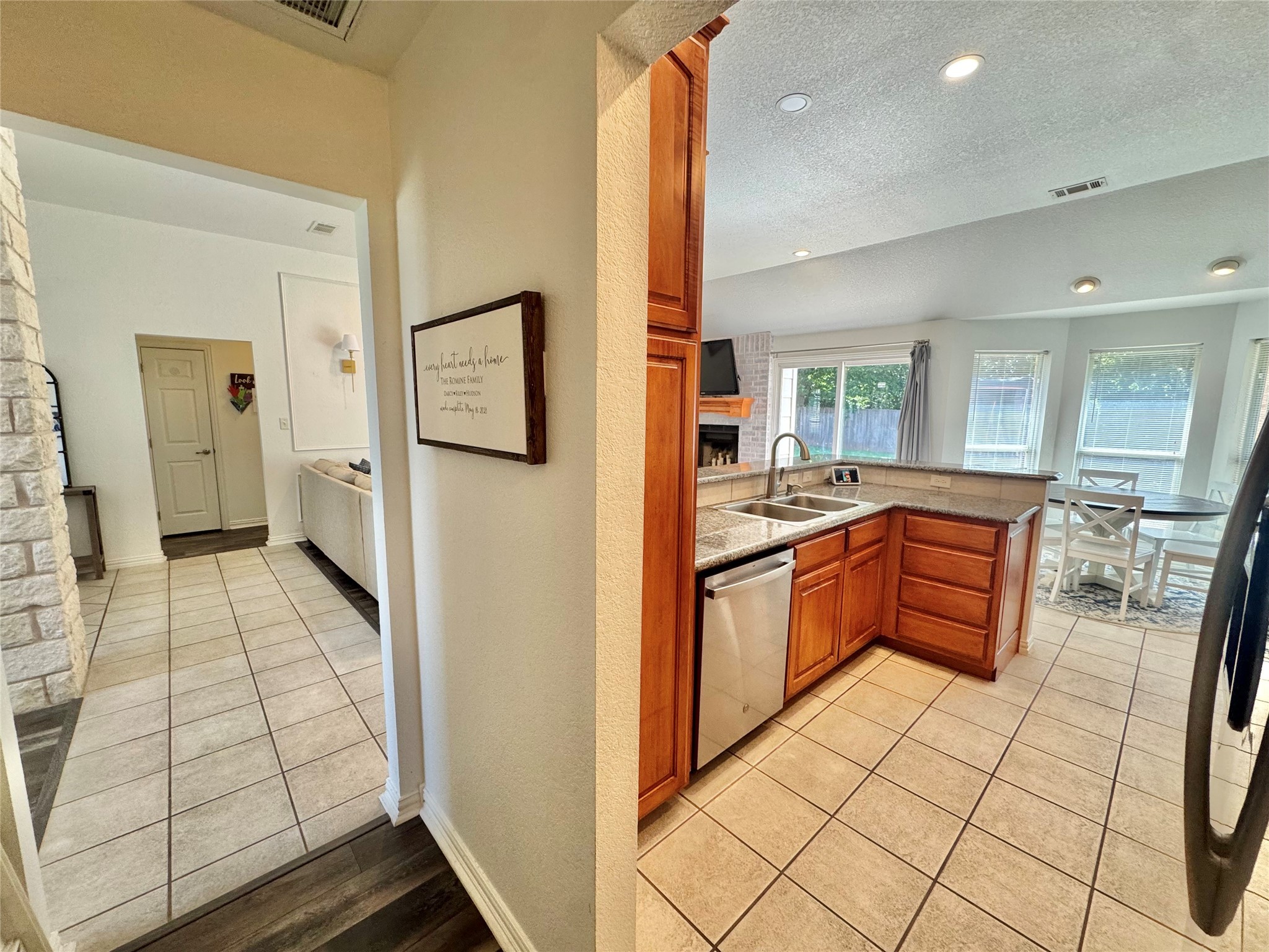 608 Grandview Drive Granbury TX 76049