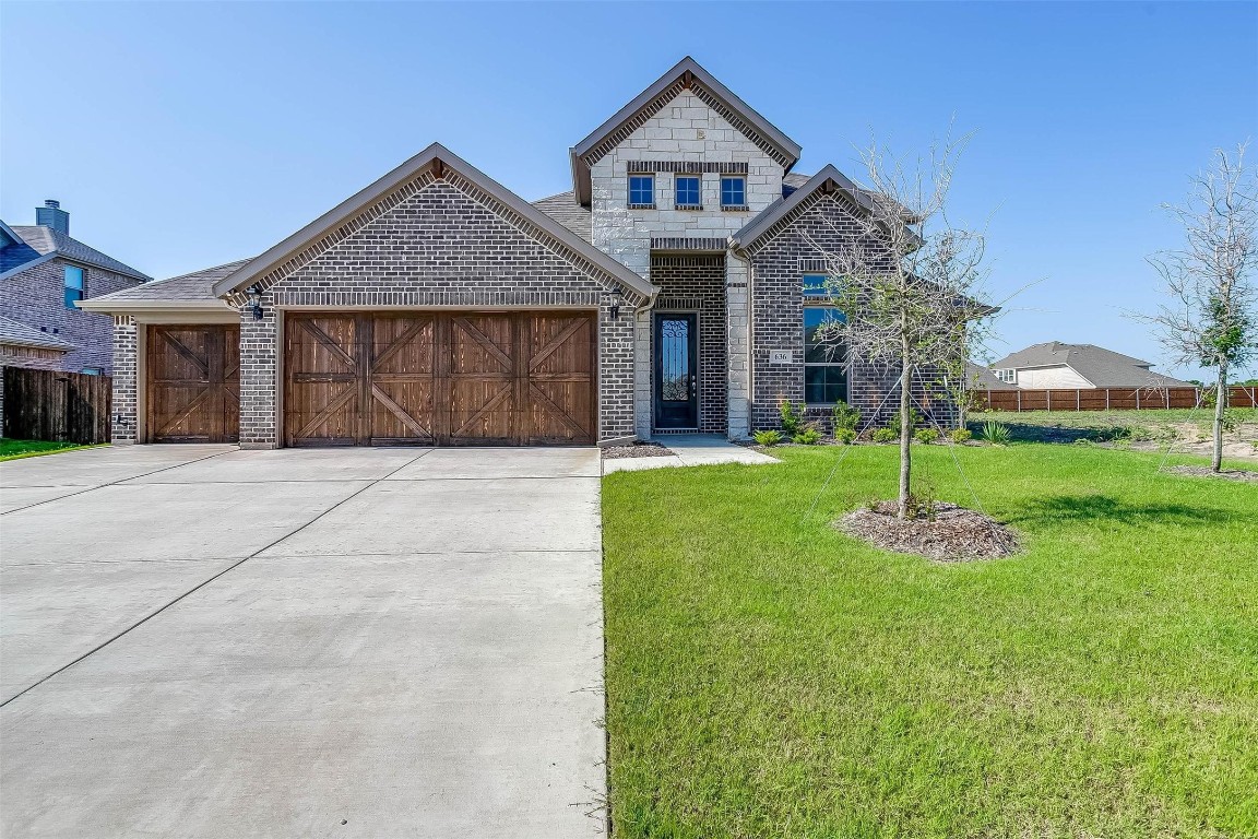 636 Sirius Drive Waxahachie TX 75165