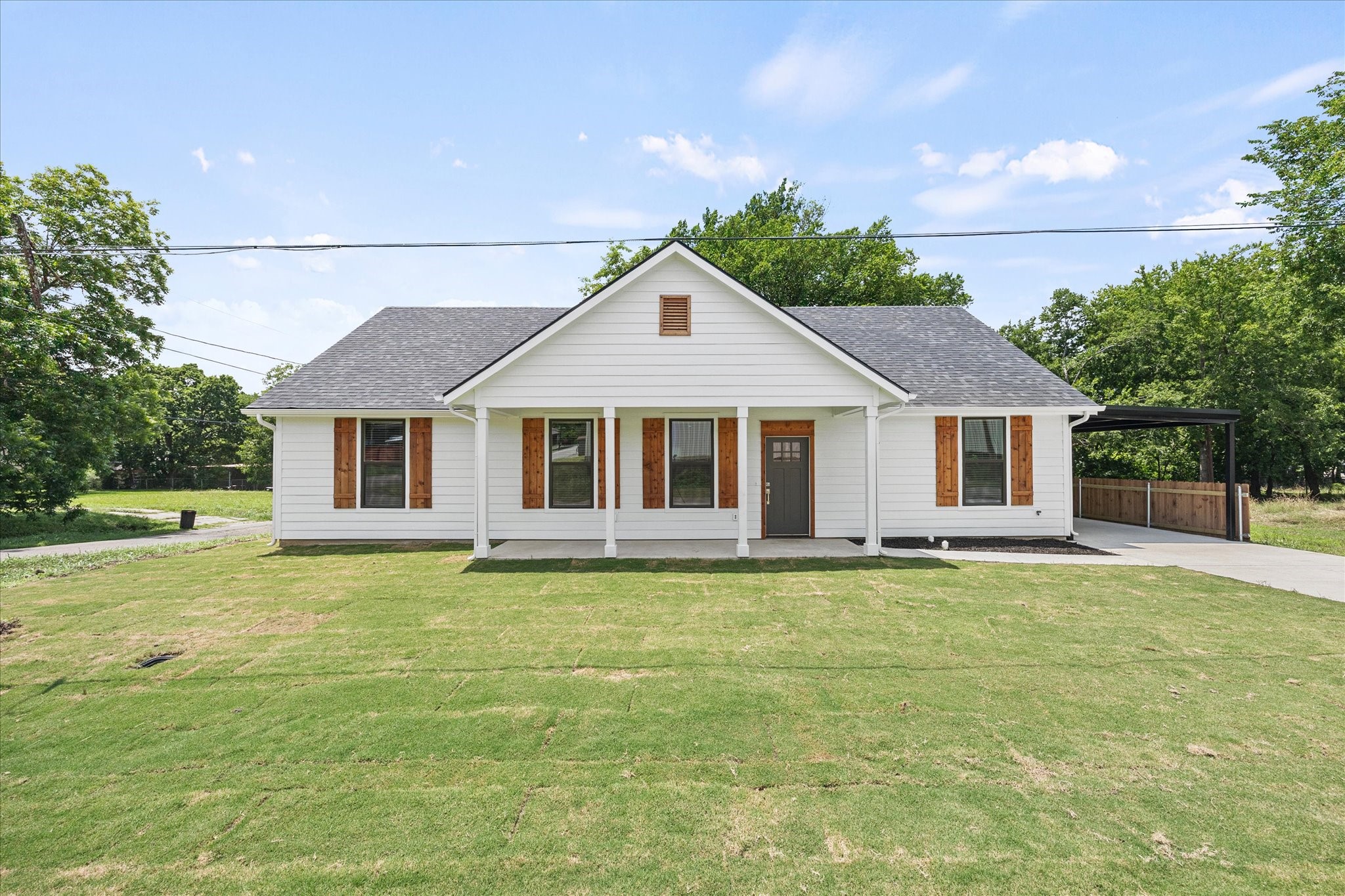 108 S Manson Street Wolfe City TX 75496