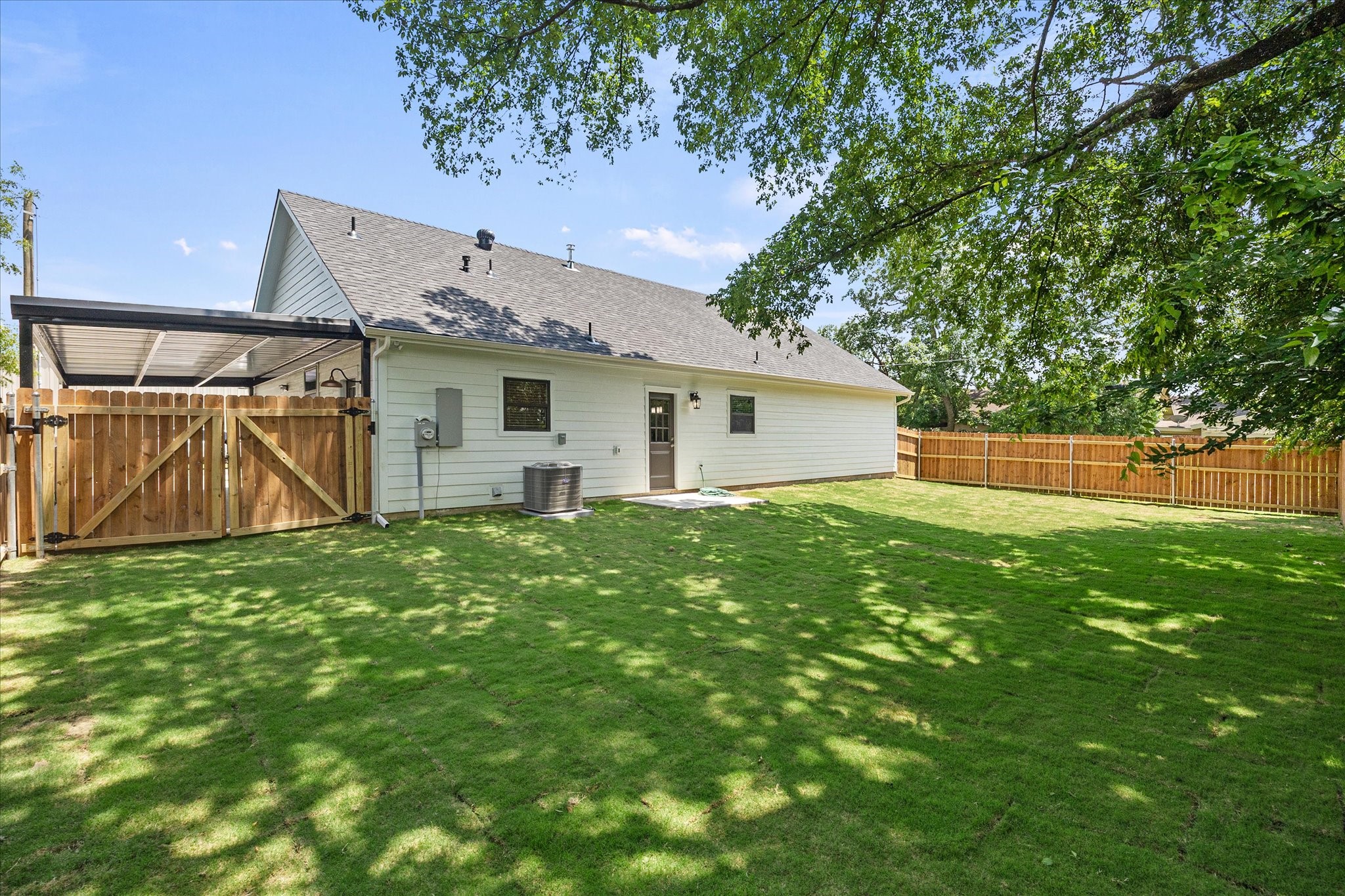 108 S Manson Street Wolfe City TX 75496