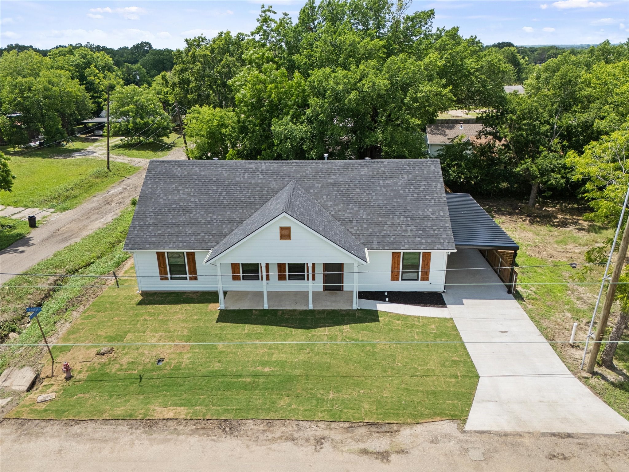 108 S Manson Street Wolfe City TX 75496