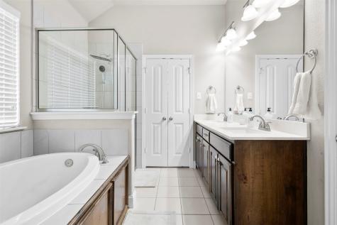 3605 Worthington Drive Midlothian TX 76065