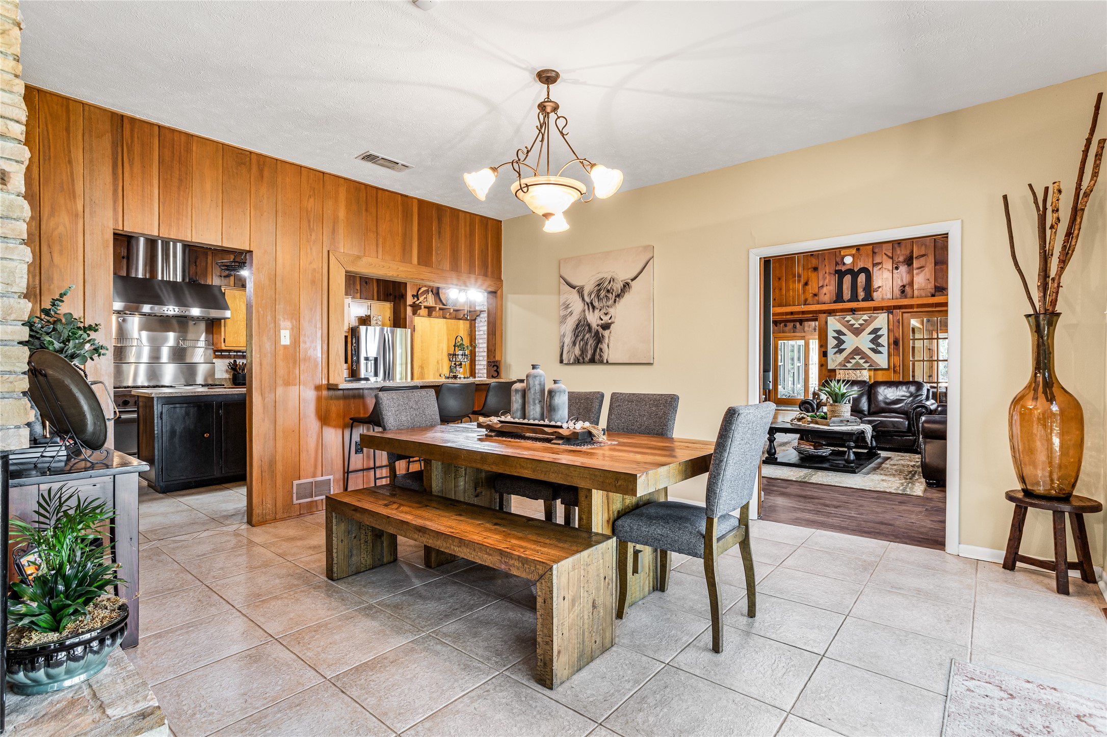 916 Kimbrough Road Azle TX 76020