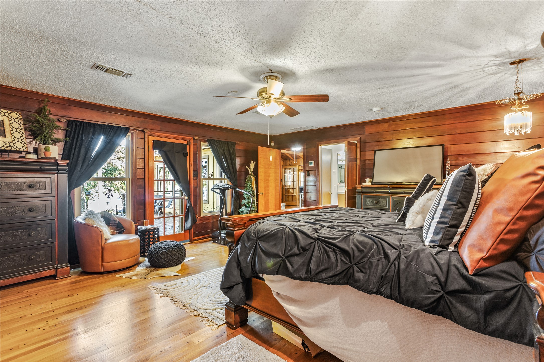 916 Kimbrough Road Azle TX 76020
