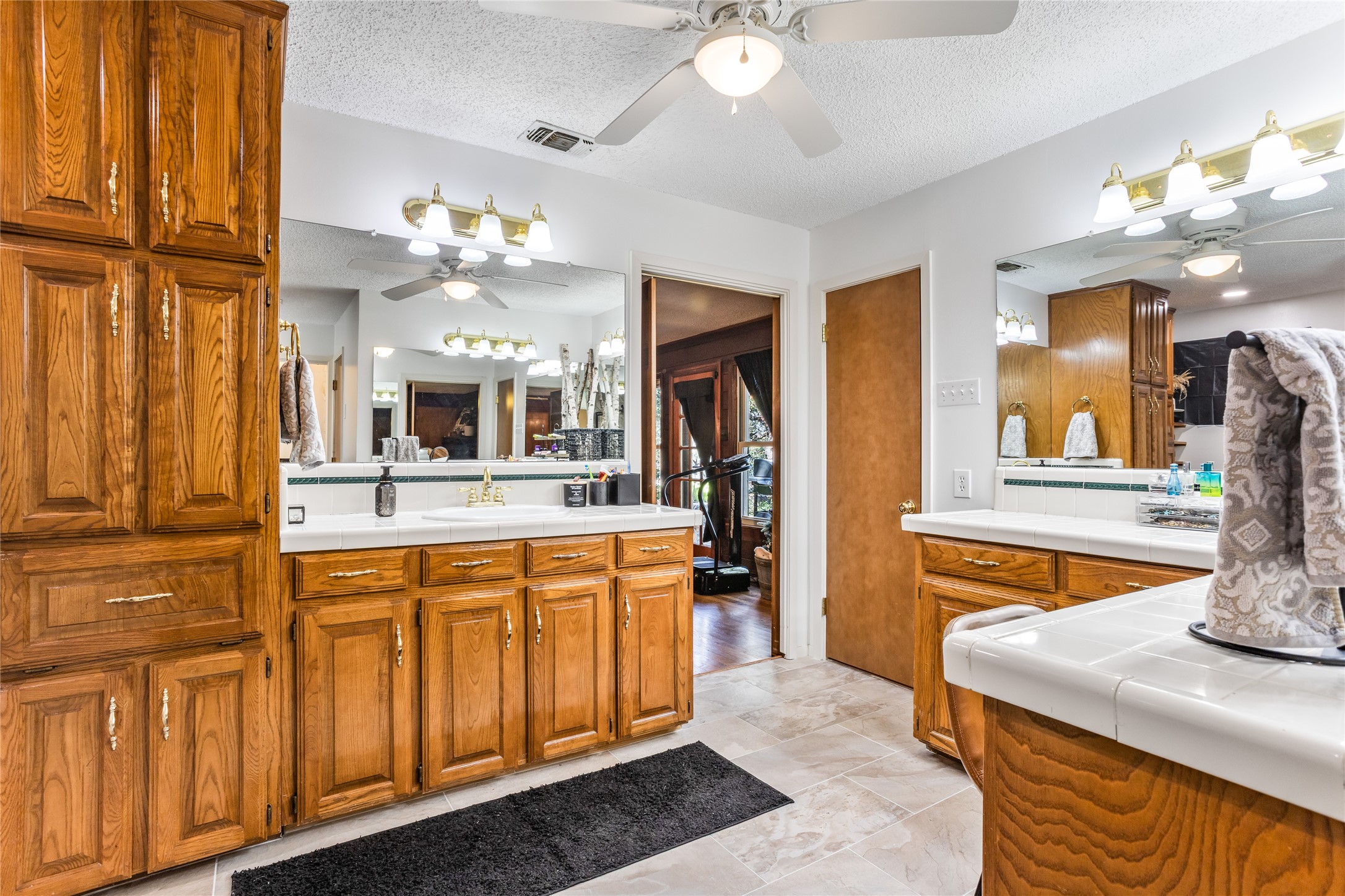 916 Kimbrough Road Azle TX 76020