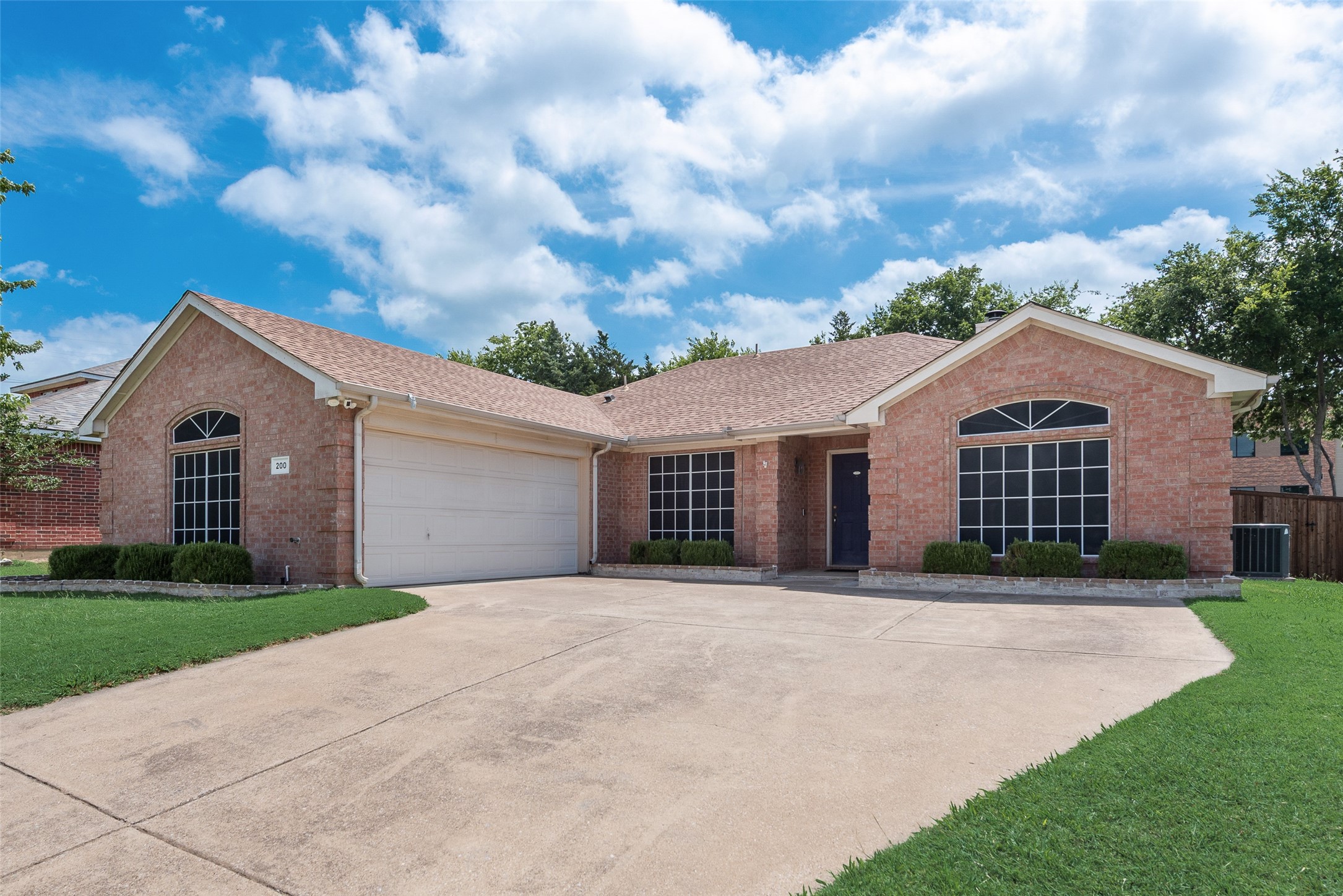 200 N Bending Oak Lane Wylie TX 75098