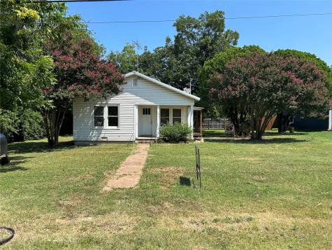 104 W Wilson Avenue Whitney TX 76692