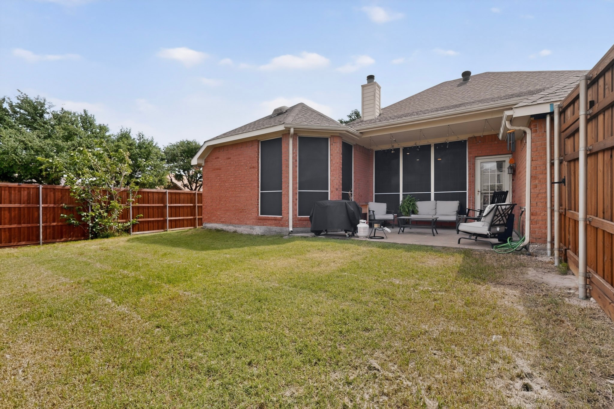 8406 Lexington Court Rowlett TX 75089