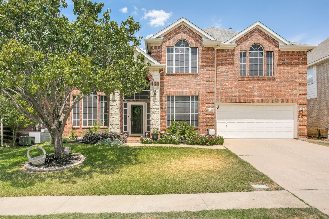 5529 Monthaven Drive Fort Worth TX 76137