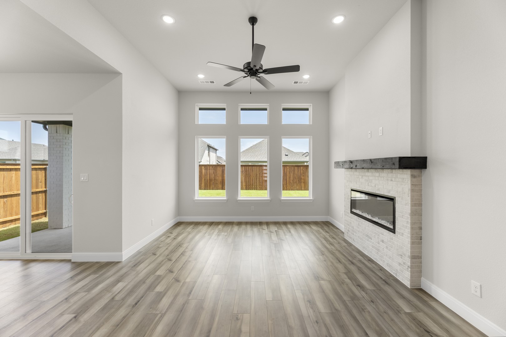 1615 Yorkie Drive Forney TX 75126