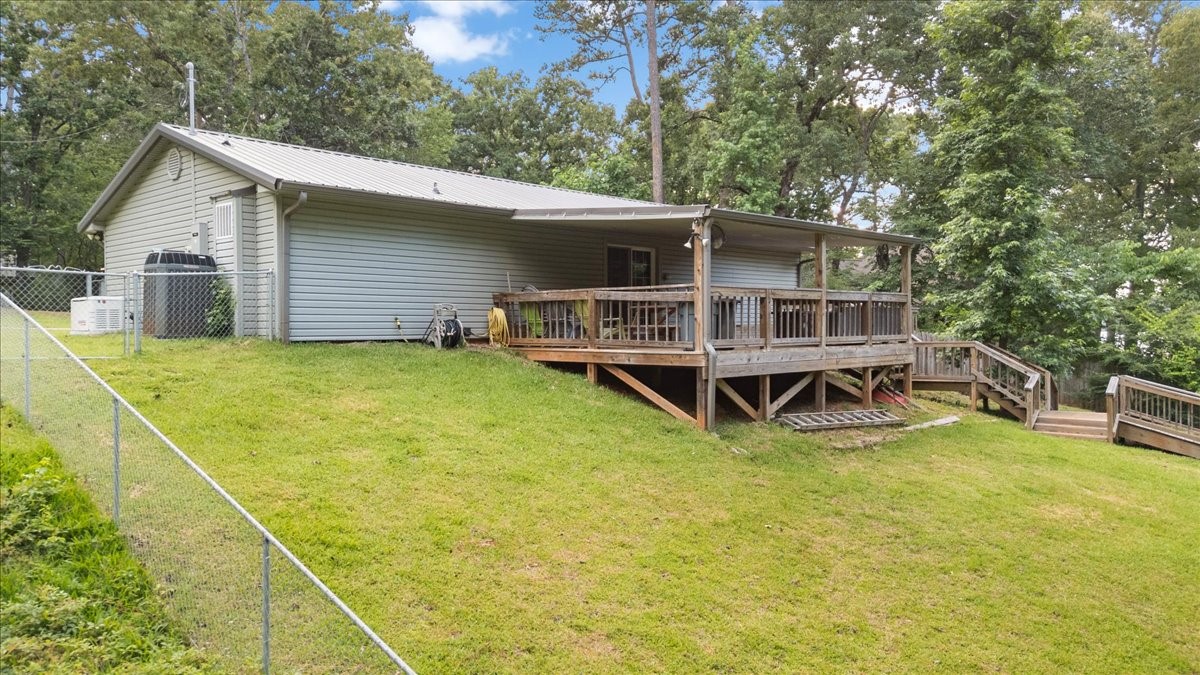 170 County Road 3136 Jacksonville TX 75766