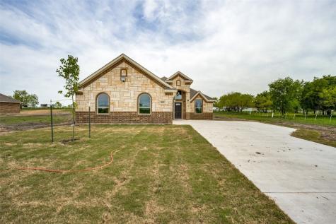 8308 NE County Road 1040 Rice TX 75155