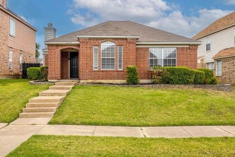 874 San Jacinto Drive Grand Prairie TX 75052