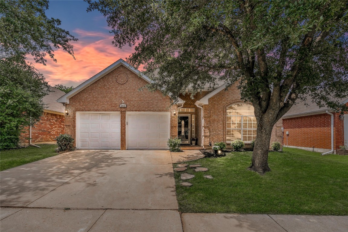 4825 Grainger Trail Fort Worth TX 76137