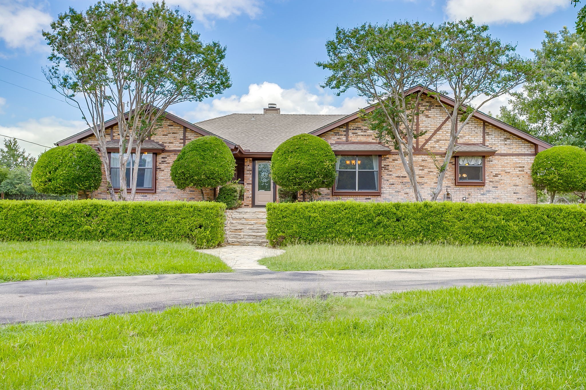 3503 Red Bud Drive Weatherford TX 76087