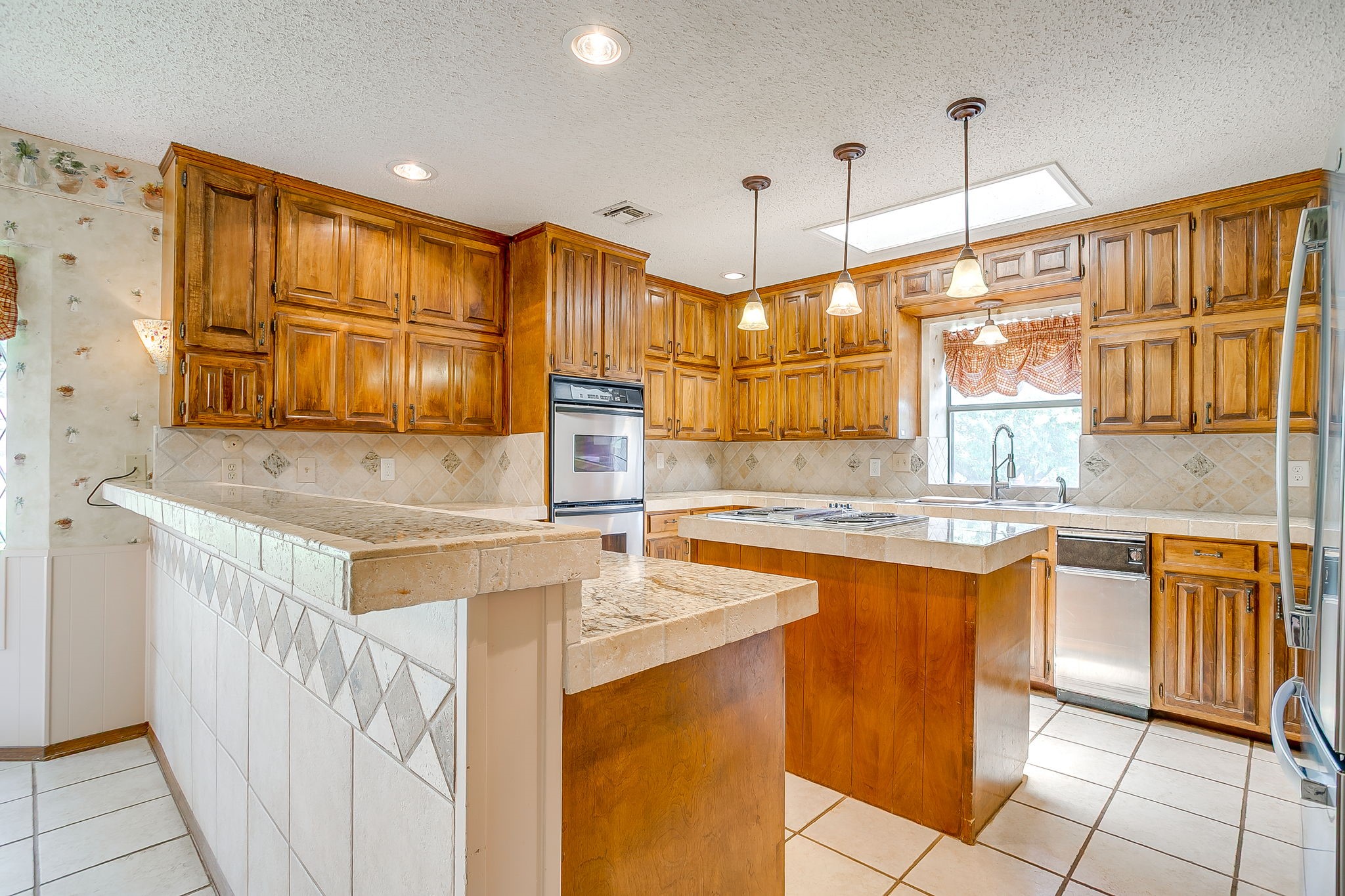 3503 Red Bud Drive Weatherford TX 76087