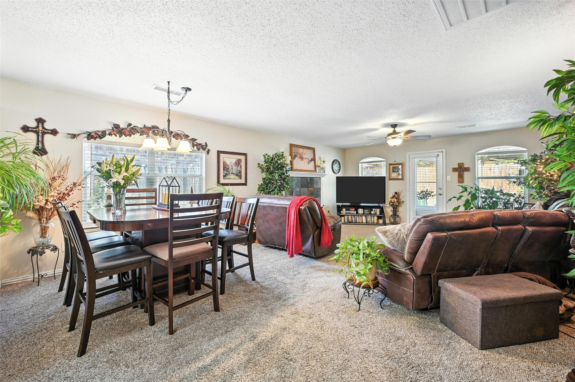 309 Familia Court Irving TX 75061