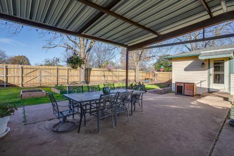 1123 Bales Street Cleburne TX 76033