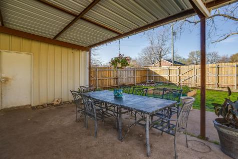 1123 Bales Street Cleburne TX 76033