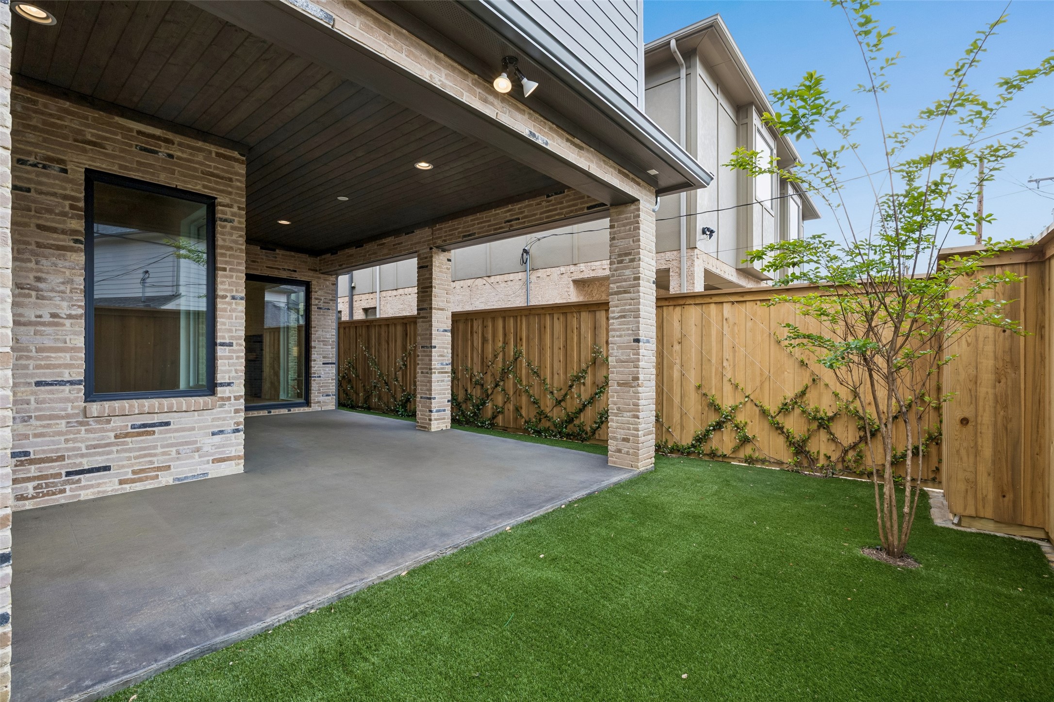 5528 Ellsworth Avenue Dallas TX 75206