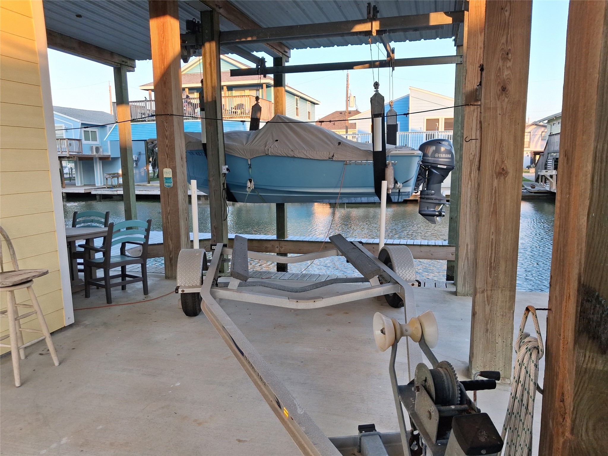 16715 Tahiti Way Jamaica Beach TX 77554