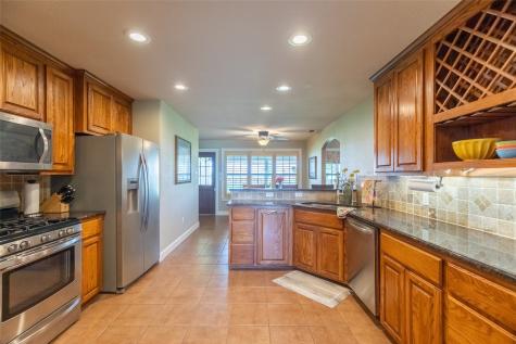 10932 County Road 495 Hawley TX 79525