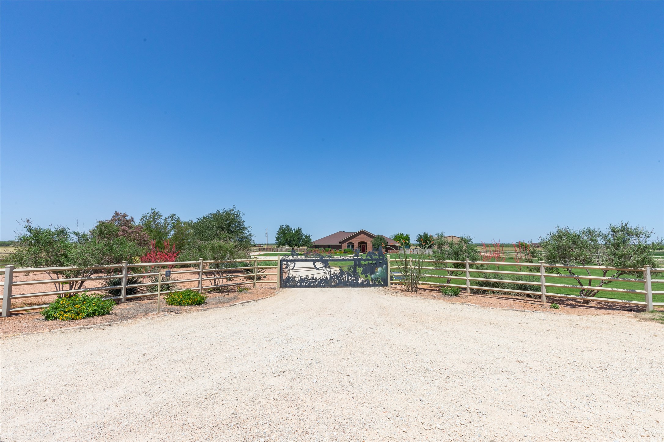10932 County Road 495 Hawley TX 79525