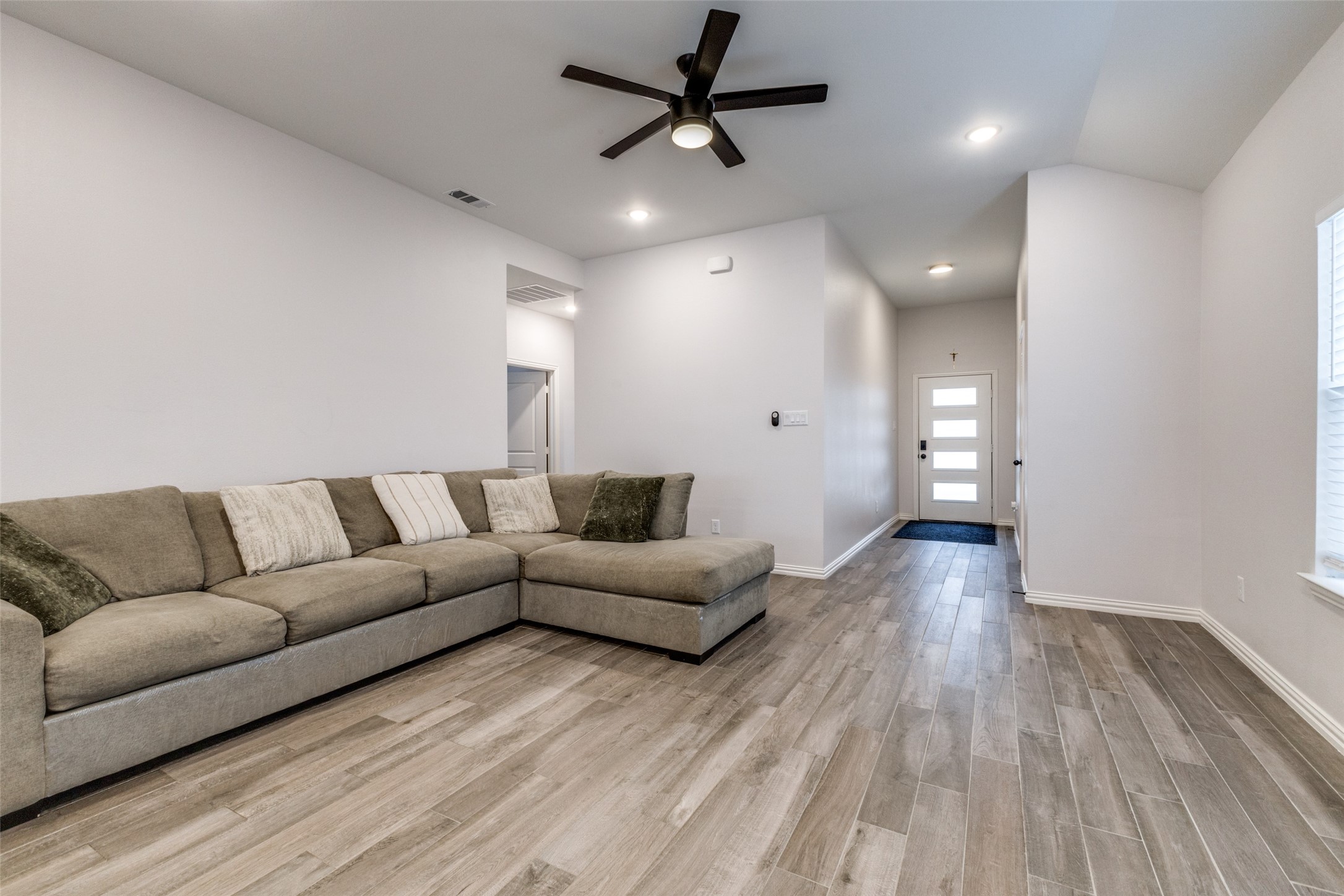 8730 Dunlap Street Dallas TX 75217