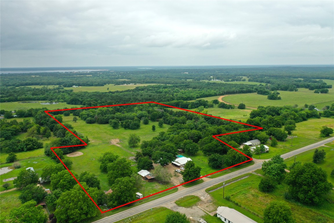 8213 Fm 100 Honey Grove TX 75446