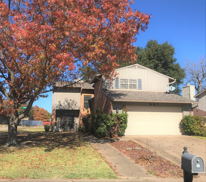 561 Trailcrest Drive Garland TX 75043