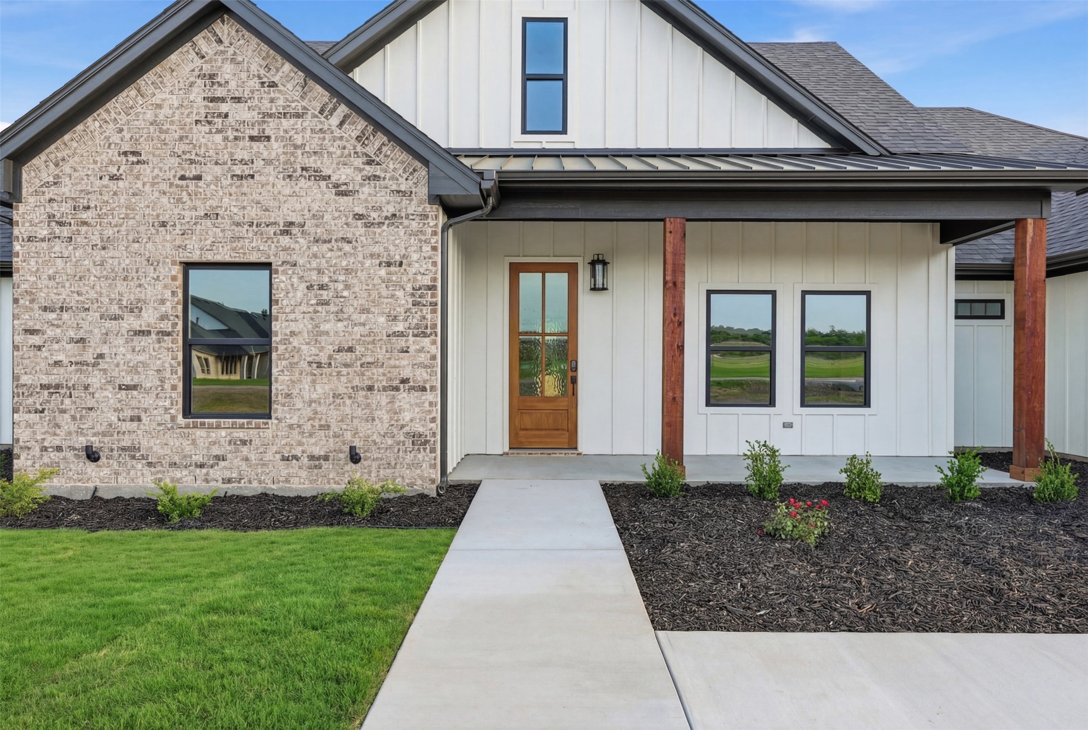 1021 Preserve Street Weatherford TX 76085