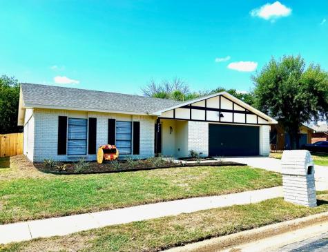 7317 Catbrier Court Fort Worth TX 76137