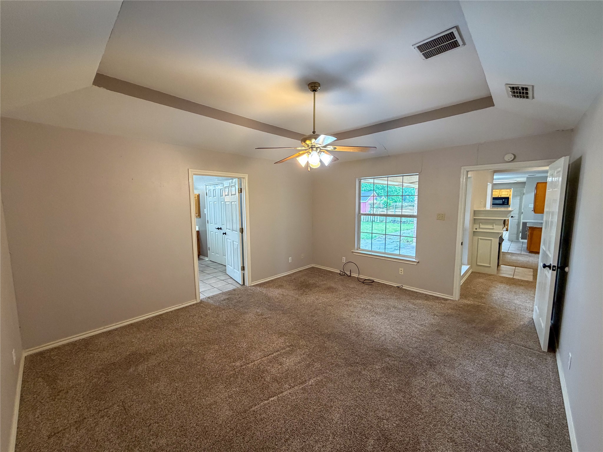 2204 N Village Drive Bonham TX 75418