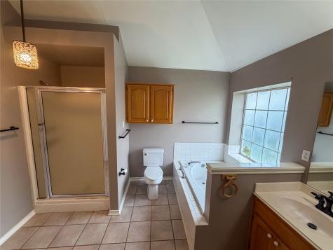 2204 N Village Drive Bonham TX 75418