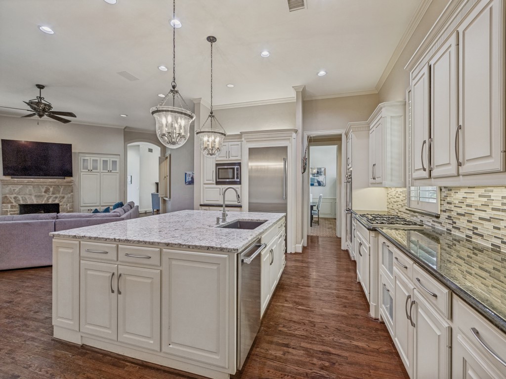 5125 Marble Falls Lane Plano TX 75093