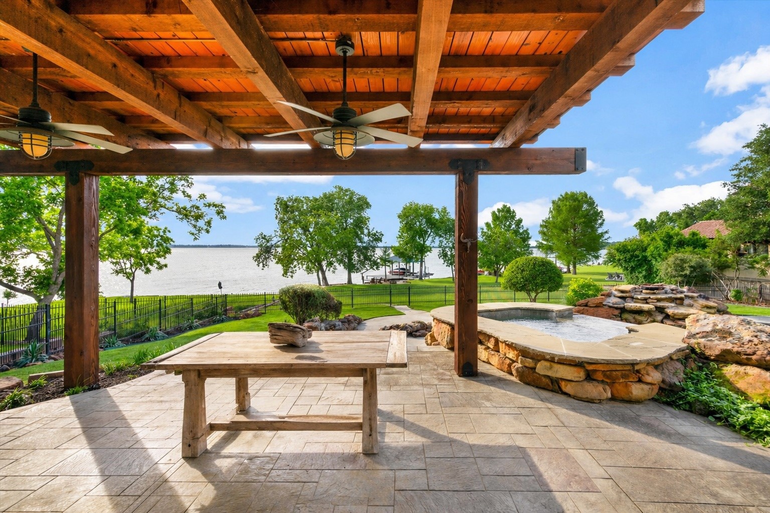1604 S Lakeshore Drive Rockwall TX 75087