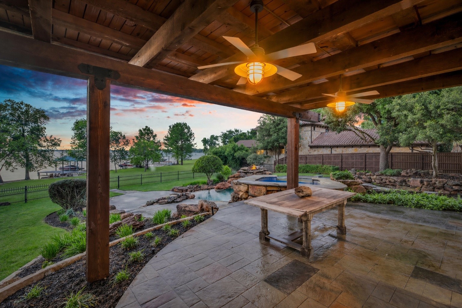 1604 S Lakeshore Drive Rockwall TX 75087
