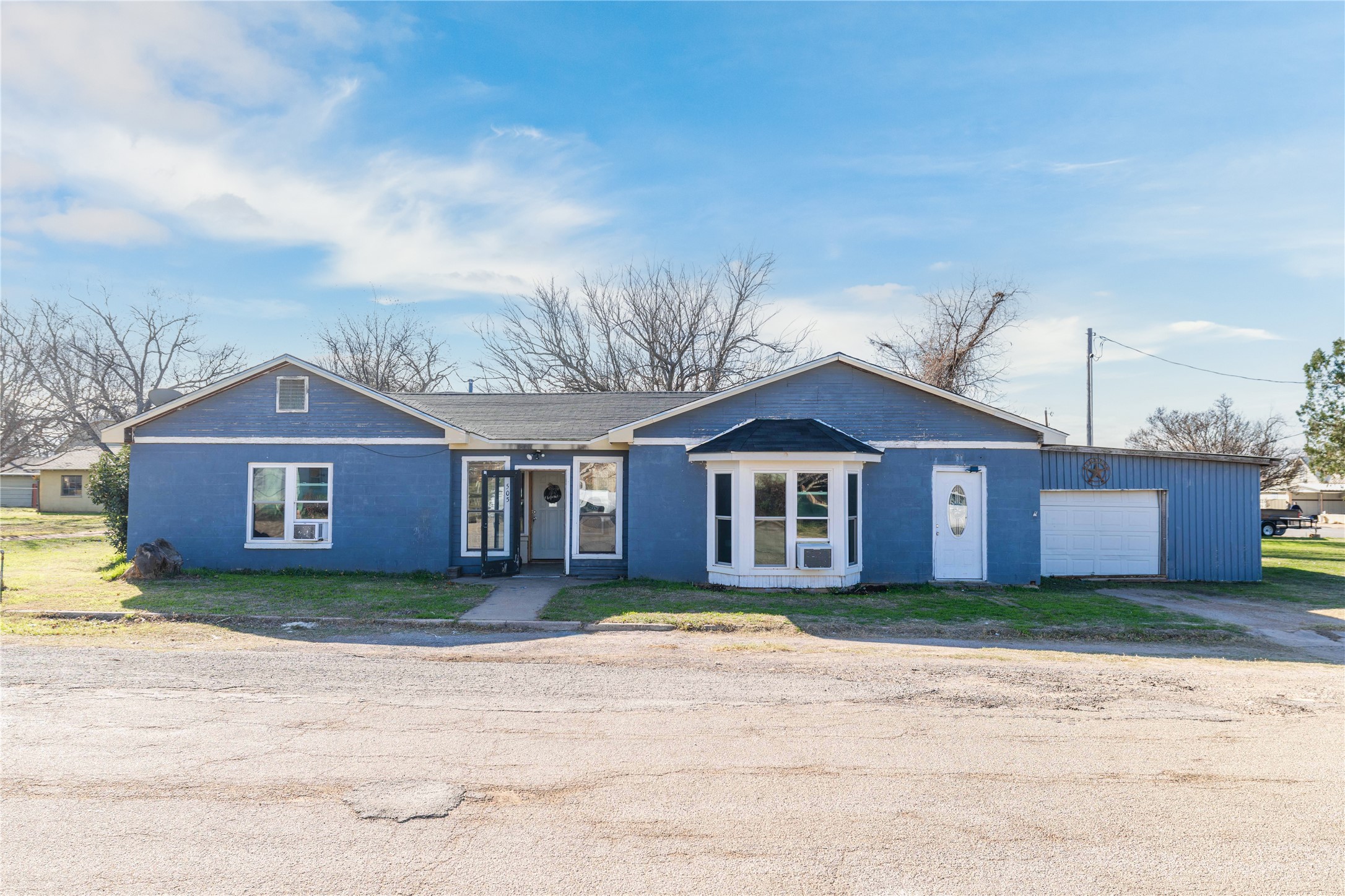 505 Willis Santa Anna TX 76878