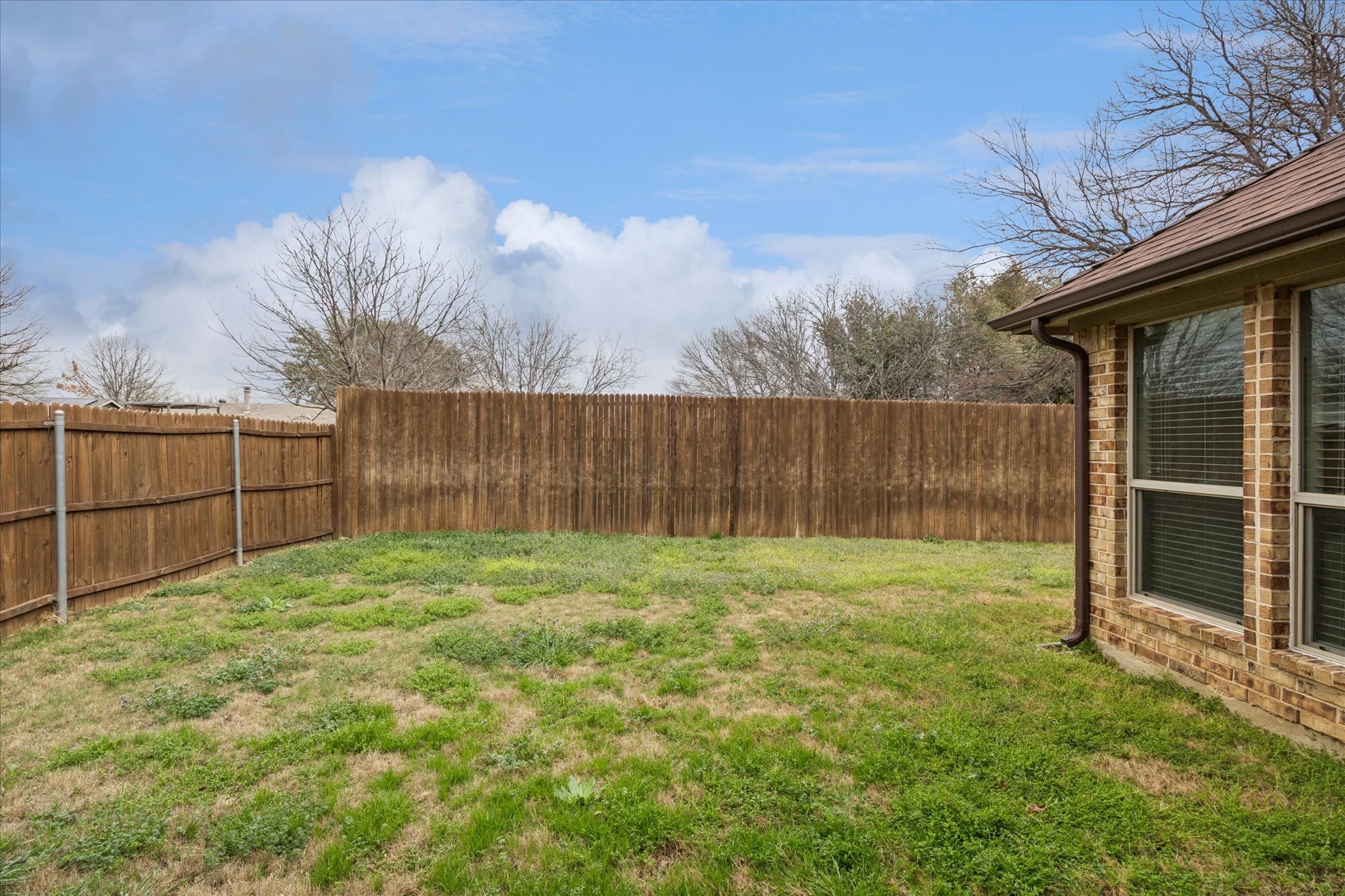 612 Ravenwood Drive Saginaw TX 76179