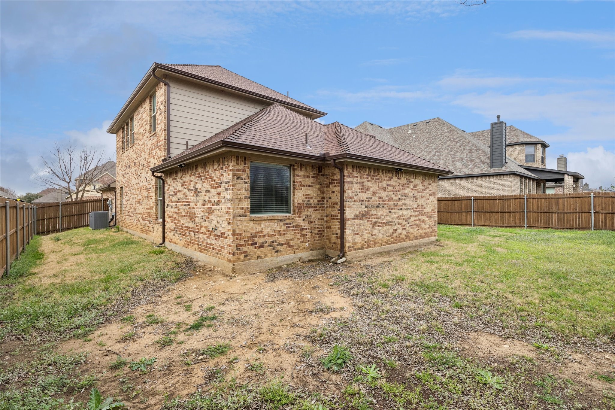 612 Ravenwood Drive Saginaw TX 76179
