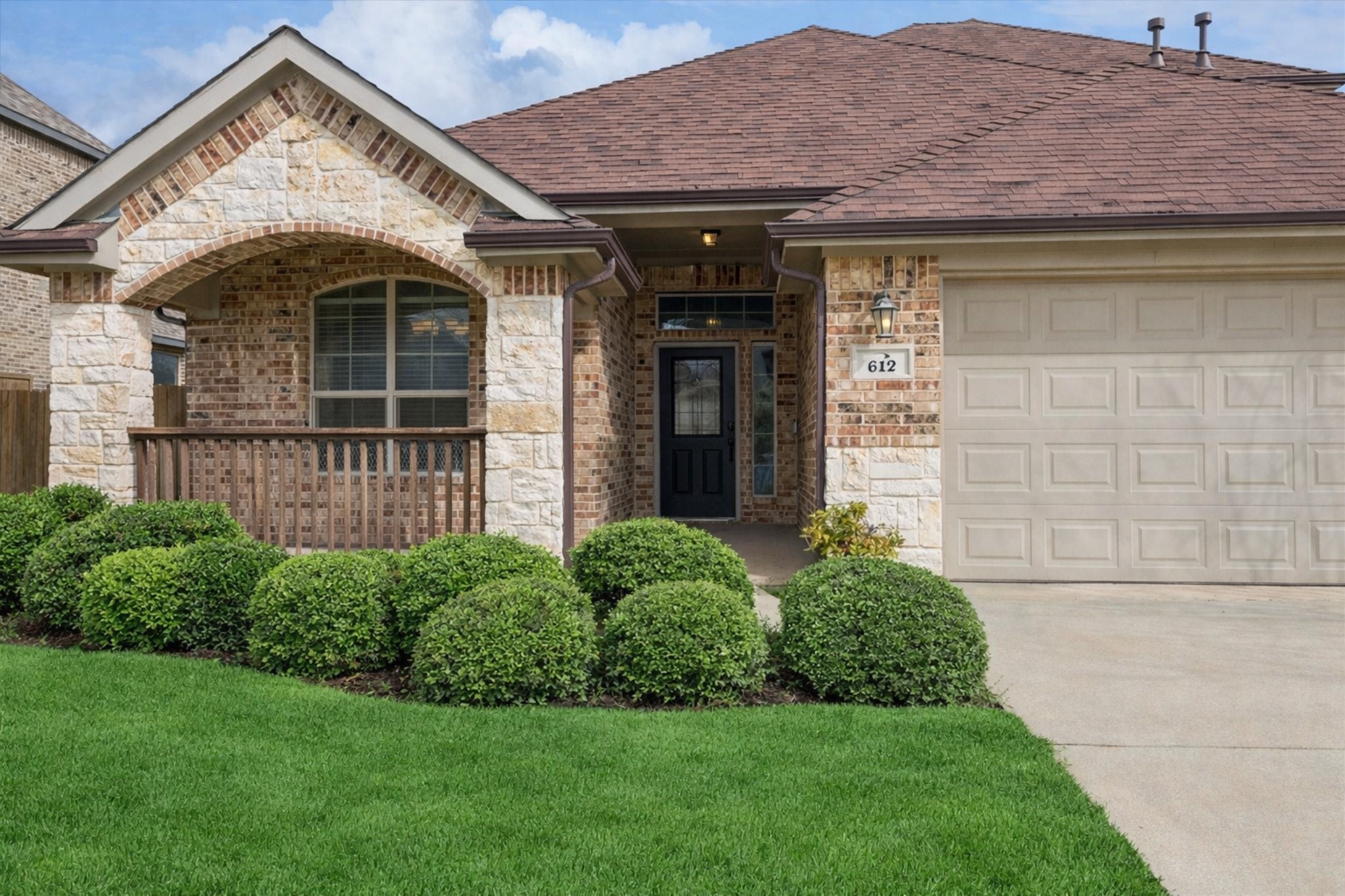 612 Ravenwood Drive Saginaw TX 76179