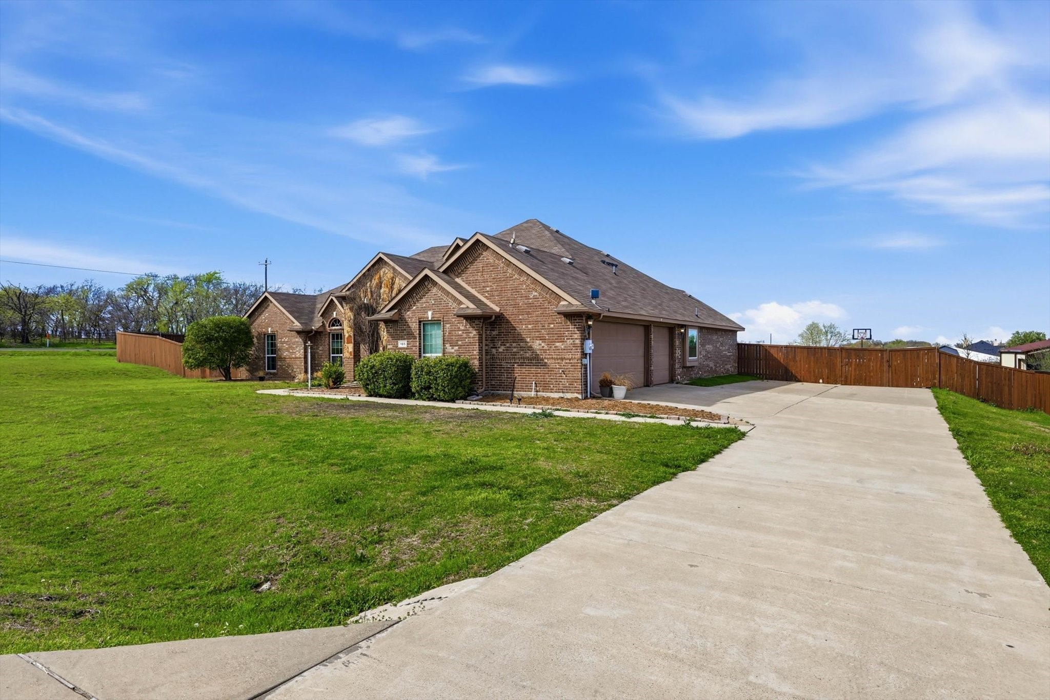 105 Devonshire Drive Waxahachie TX 75167