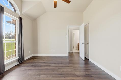 105 Devonshire Drive Waxahachie TX 75167