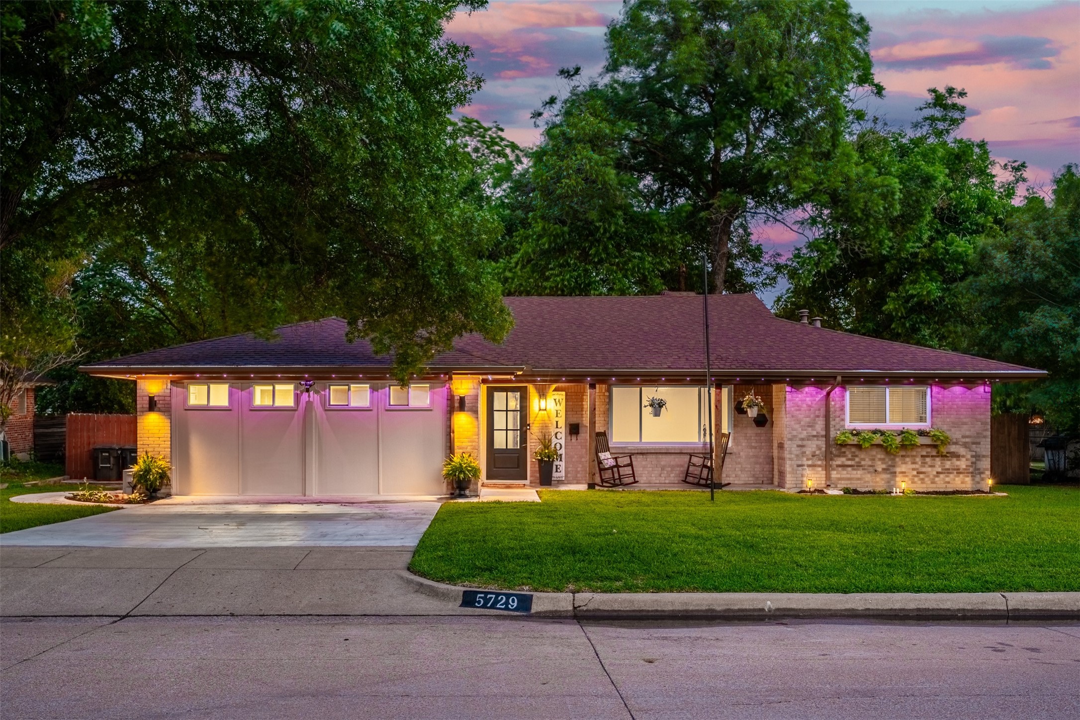 5729 Wedgmont Circle N Fort Worth TX 76133